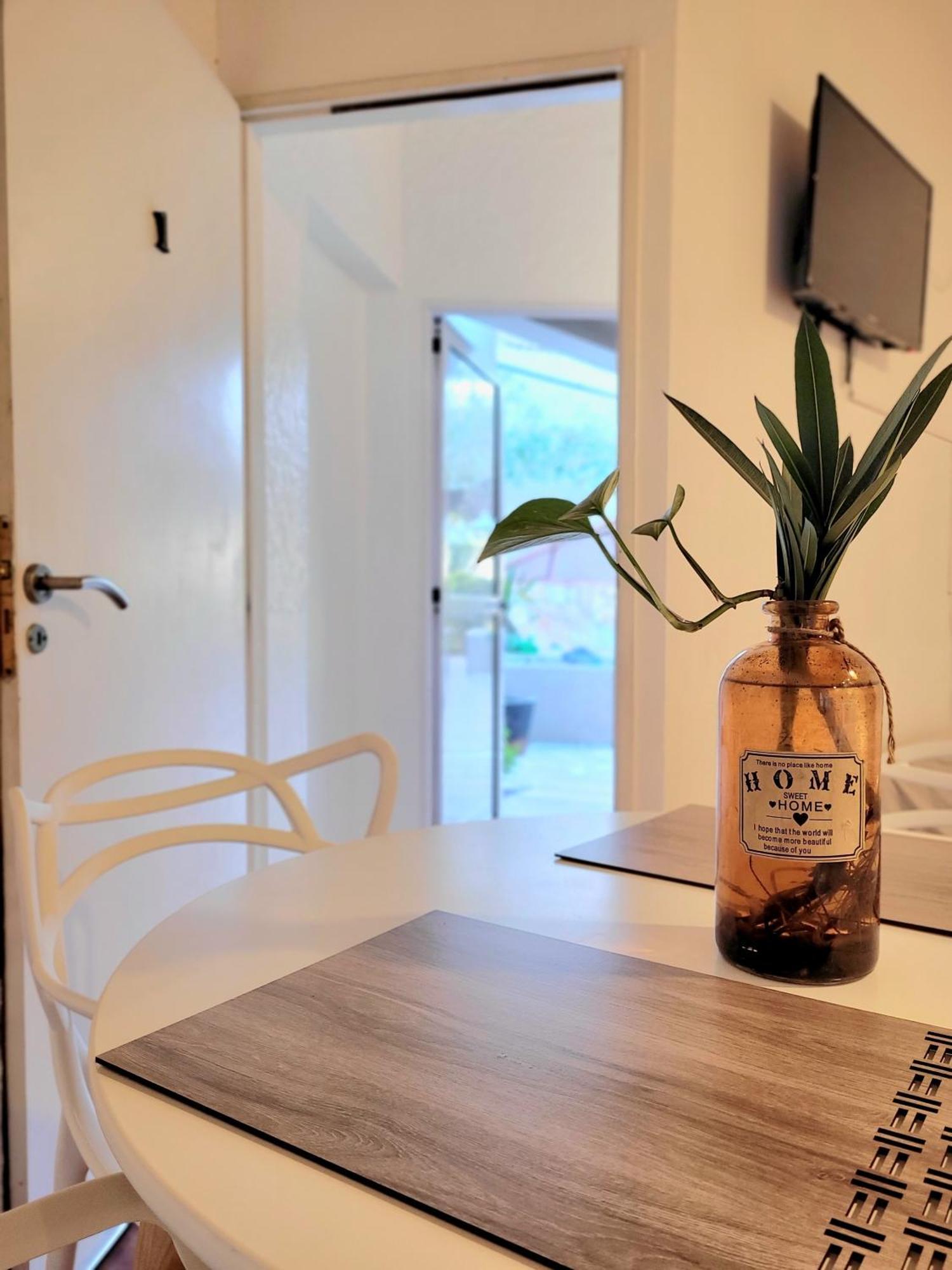 "Casa Amalia Apartamentos" Plaza Italia Y Av Aristides A 50Mts, Lugar Con Jardin Mendoza Dış mekan fotoğraf